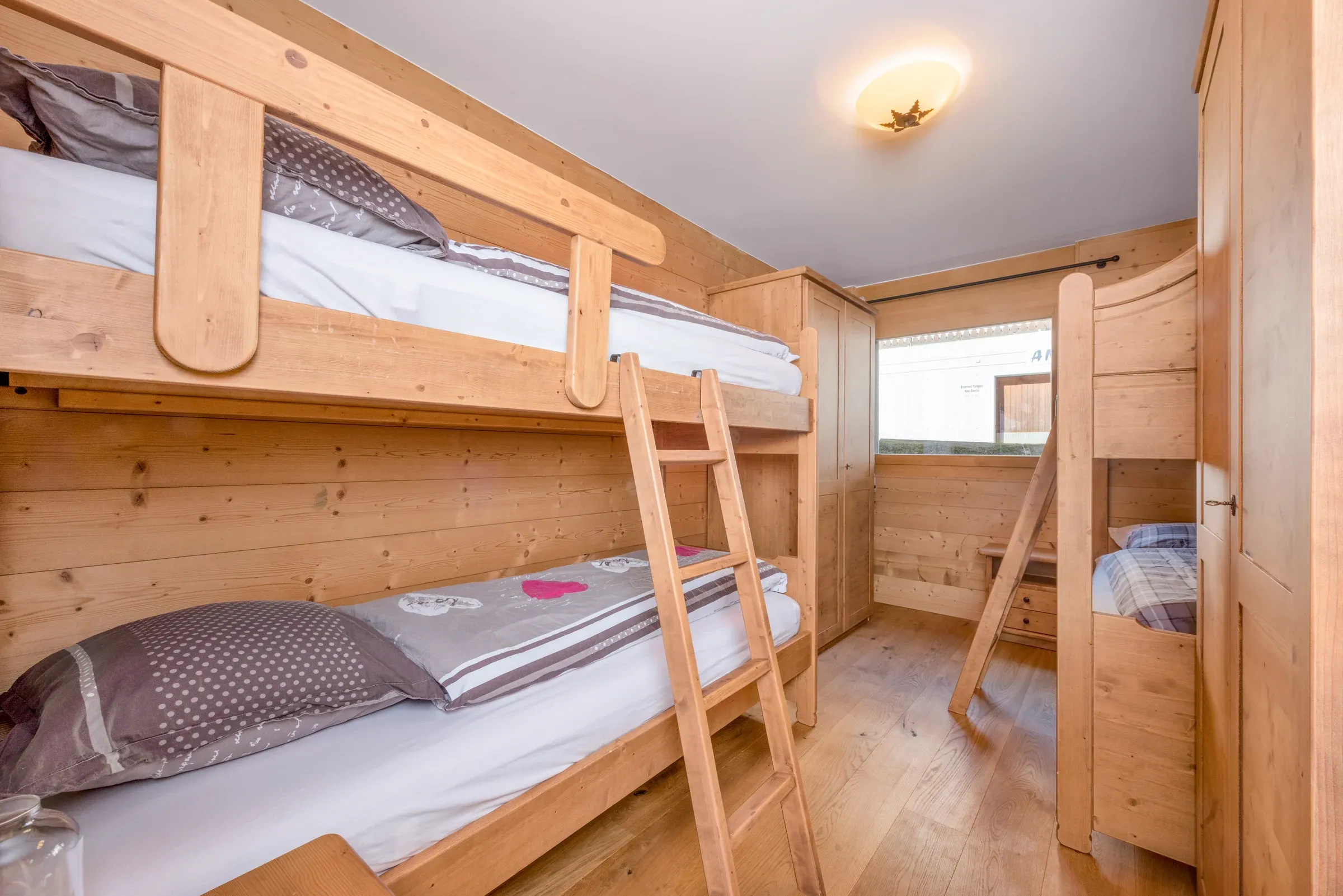 Camera con letto a castello