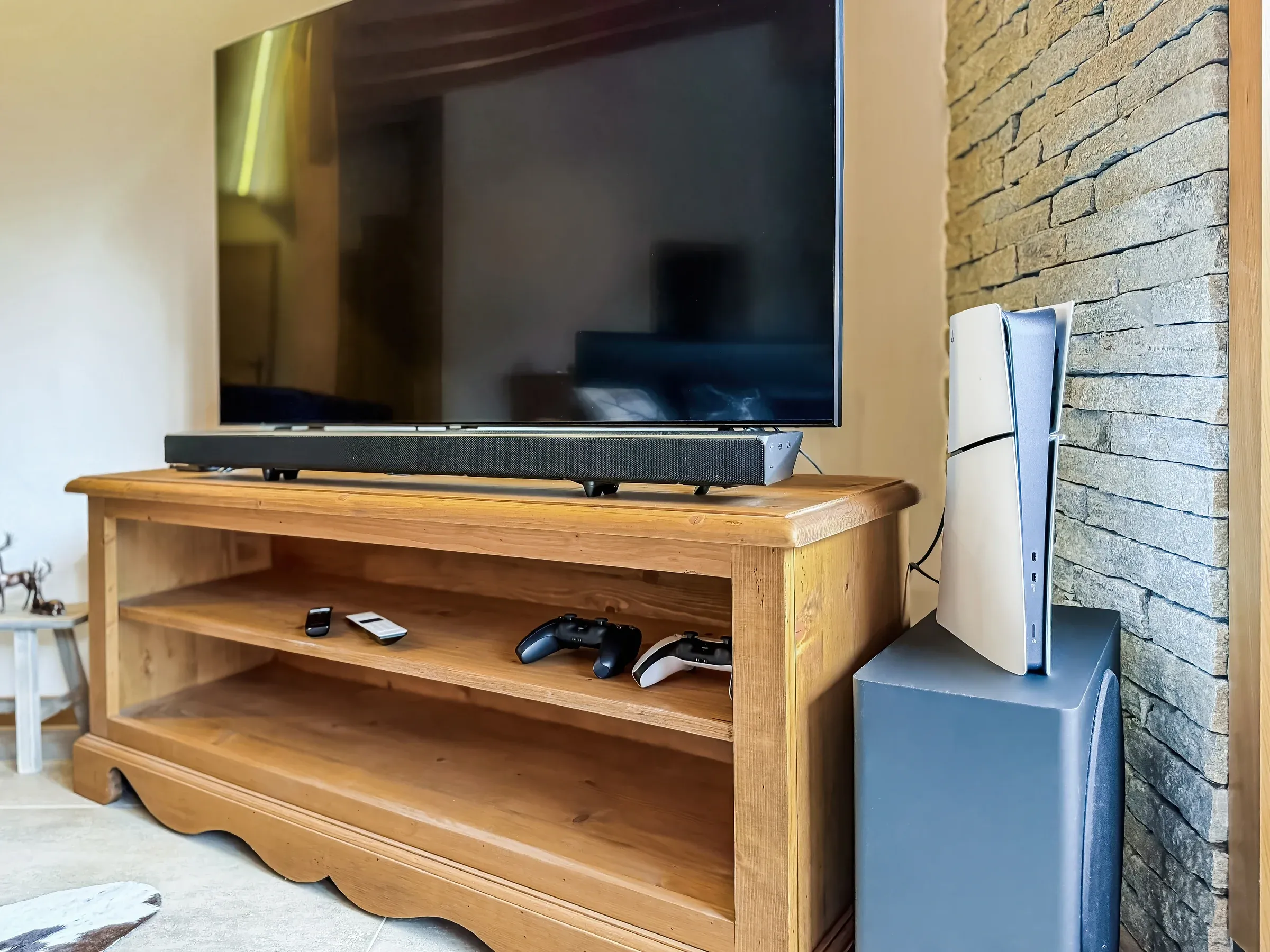 Télévision et console de jeux