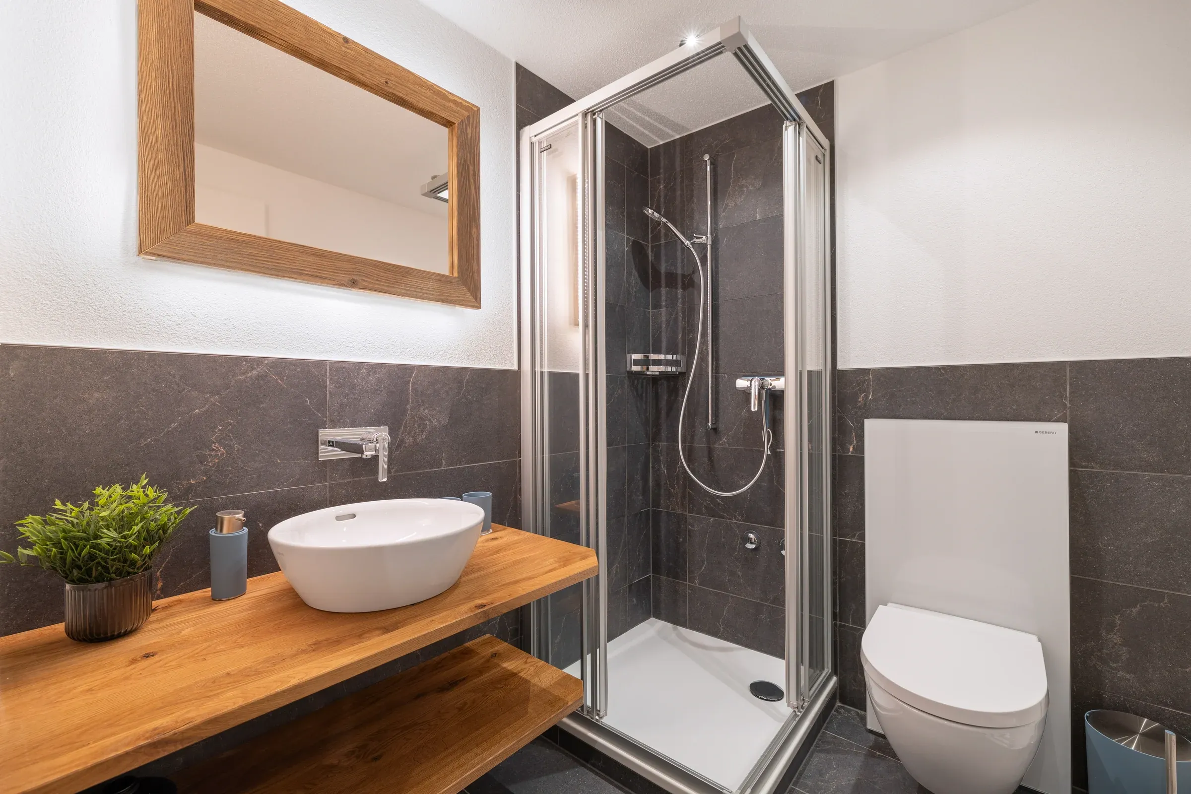 Bagno con doccia